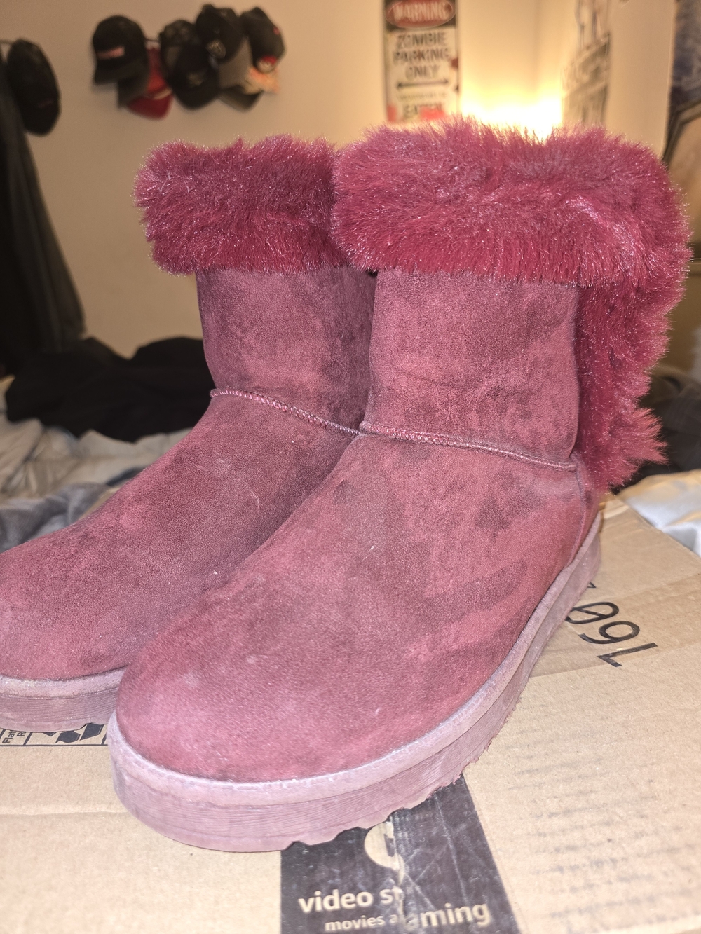 Kohl's Women's Burgundy Faux Suede Plush Cuff Winter Boots